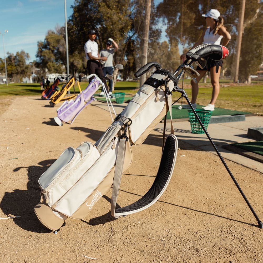 Sac de Golf Par-3 "THE LOMA" Couleur Amande Grillée