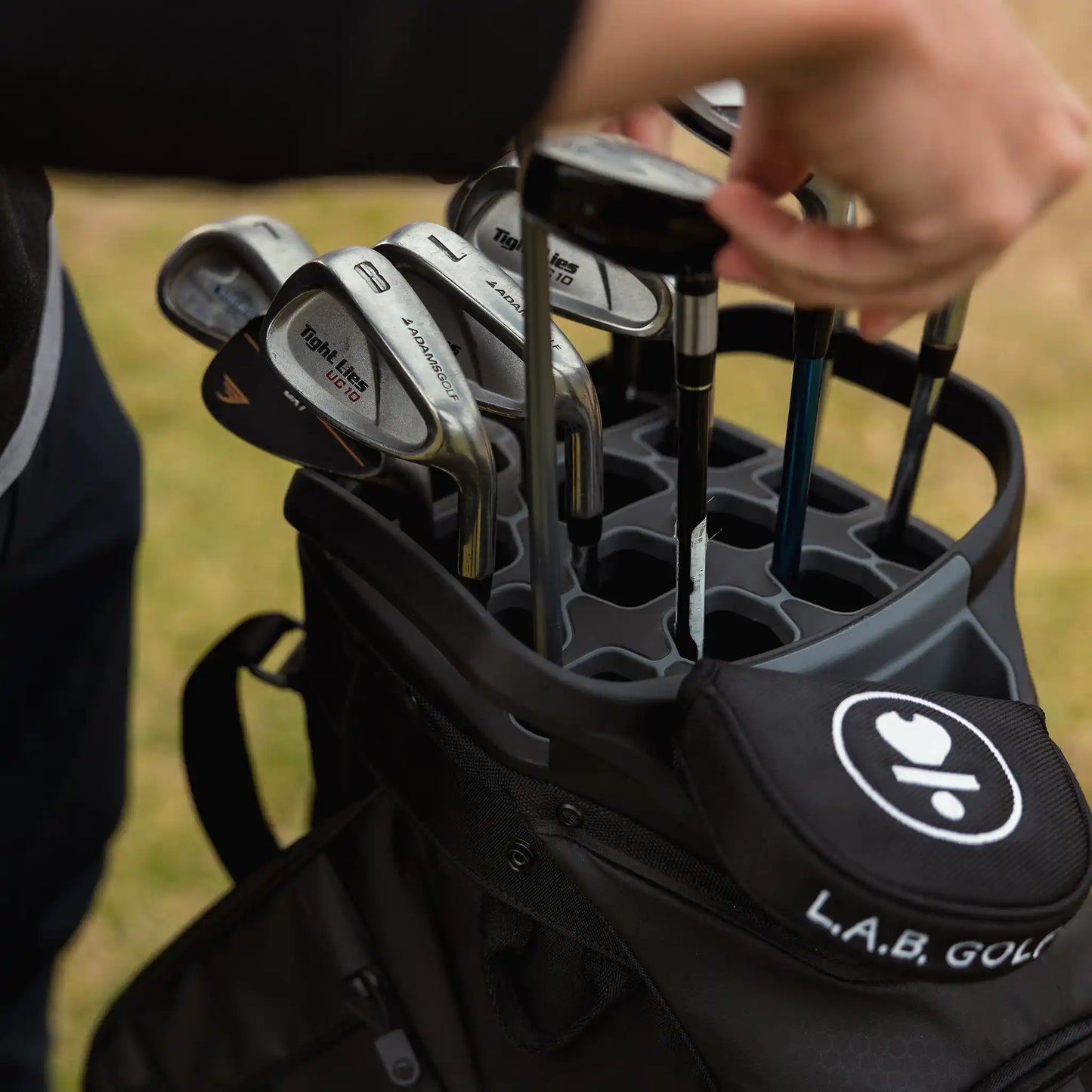 Sac de Golf Chariot "THE BIG RIG" Couleur Noir Mat